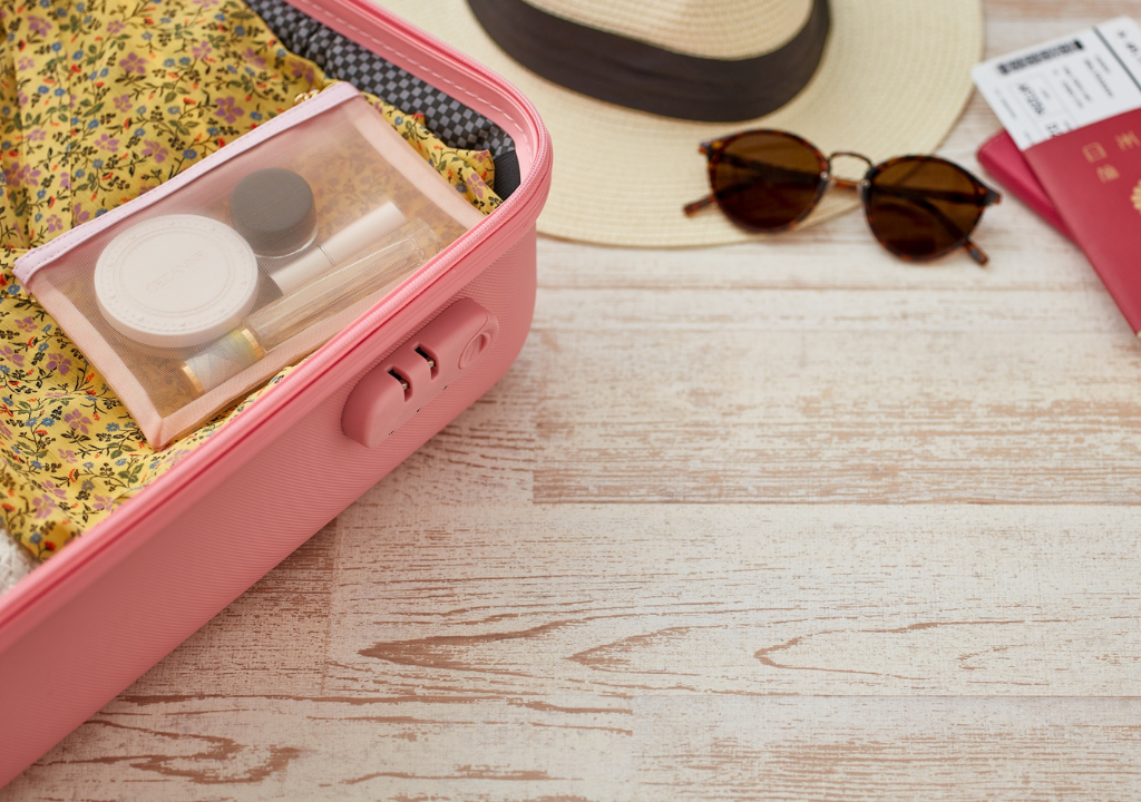 Your Carry-On Skincare Checklist: What to Pack for Flights & Holidays