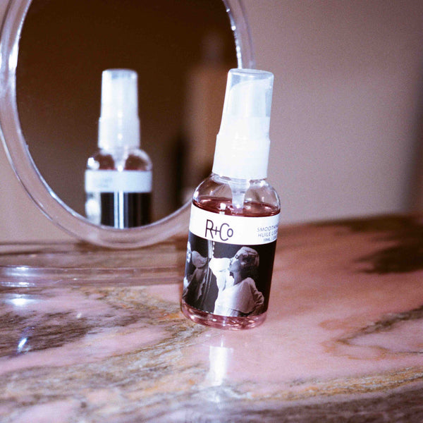 R+Co Two Way Mirror Smoothing Oil