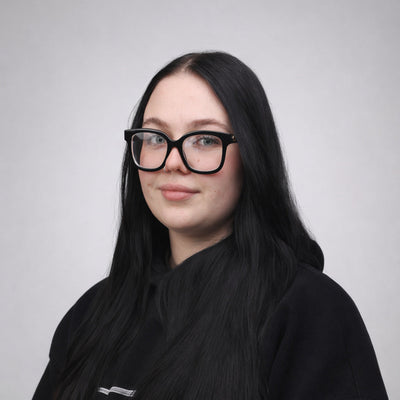 Amanda, Stock Controller