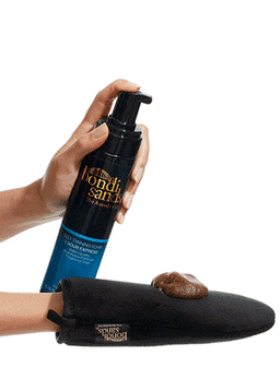 Bondi Sands Self Tanning Foam 1 Hour Express applied to a glove