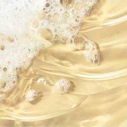 Dermalogica Oil to Foam Total Cleanser texture