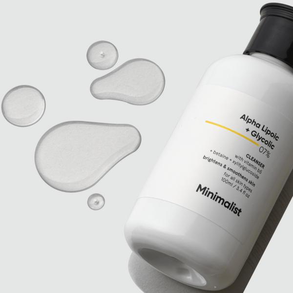 Minimalist Alpha Lipoic + Glycolic 07% Cleanser bottle and texture