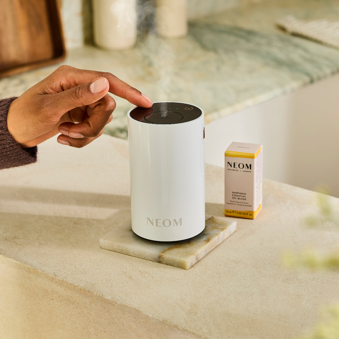 Pod mini【新品】 NEOM Wellbeing Pod Mini+ Waterless Essential Oil Diffuser - White