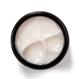 Avant Skincare Advanced Bio Ultra-Fine Texture Day Moisturiser (Anti-Ageing) with no lid revealing its contents