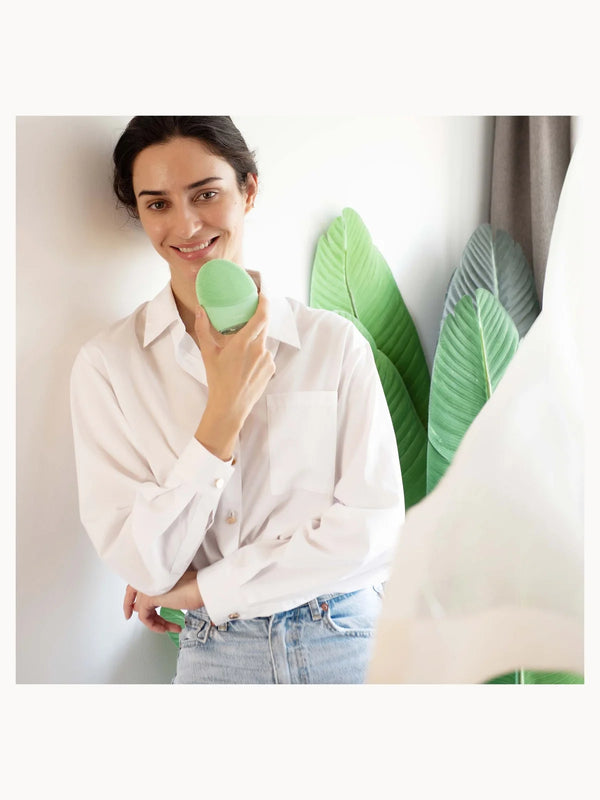 FOREO LUNA 4 Combination Skin