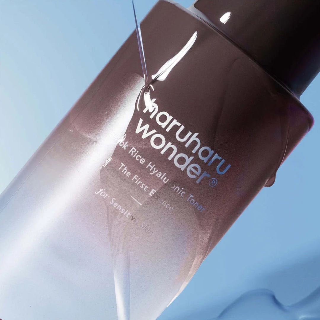Maruharu Wonder skincare product with a gradient design on a light blue background