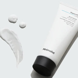 Minimalist Sepicalm 03% Moisturizer tube and texture spilled next to the tube