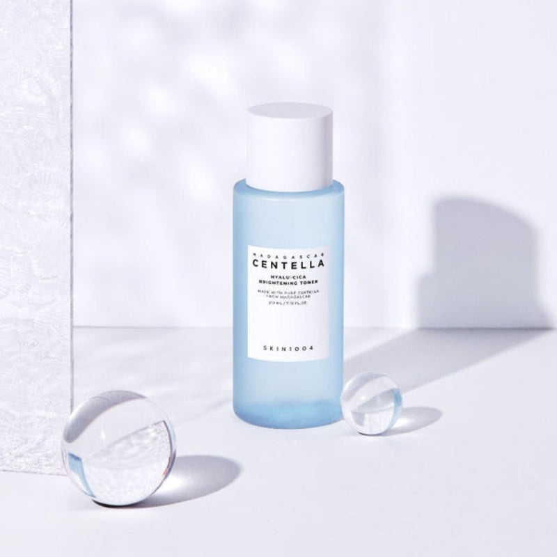 Skin1004 Madagascar Centella Hyalu-Cica Brightening Toner 210ml