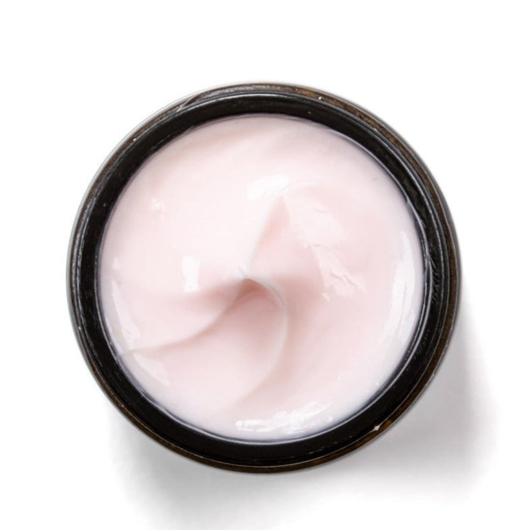 Avant Skincare Ultimate Hyaluronic Acid Resurfacing DUO Moisturiser with no lid showing its contents