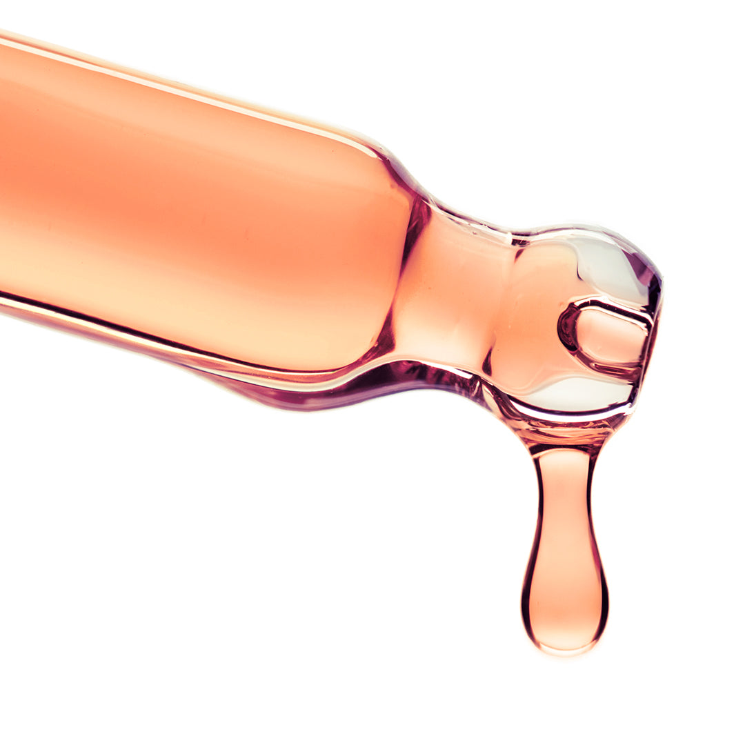 Gatineau Age Benefit Youth Revitalising Oil Serum 30ml being poured